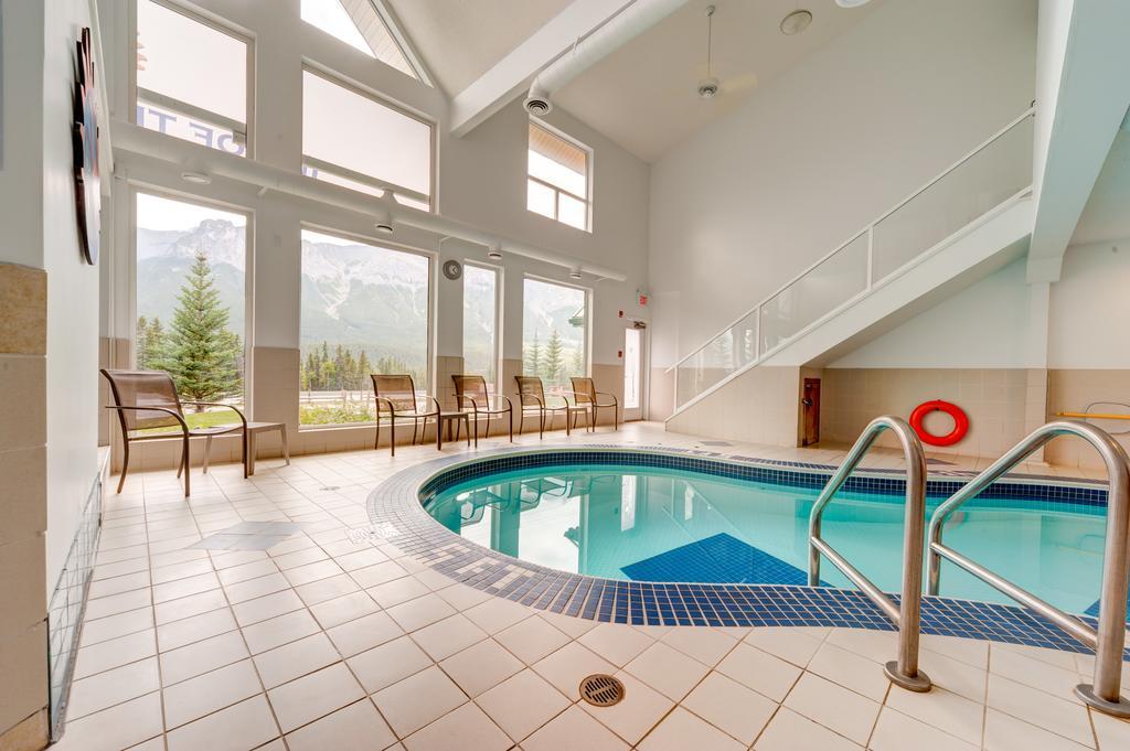 Inn Of The Rockies 坎莫尔 外观 照片