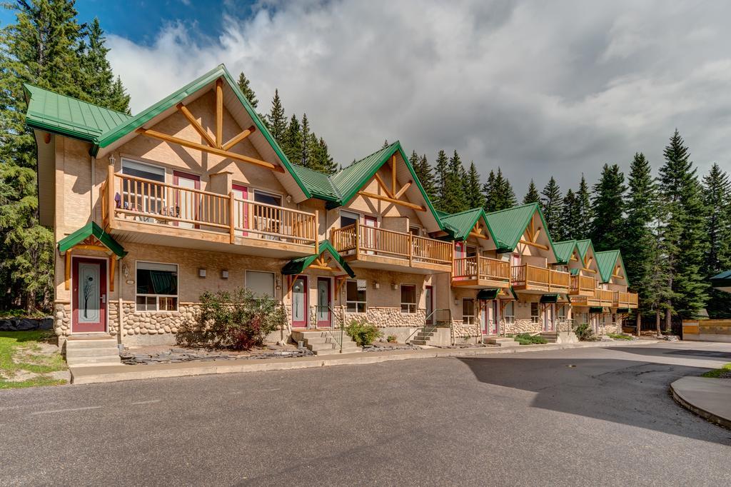 Inn Of The Rockies 坎莫尔 外观 照片
