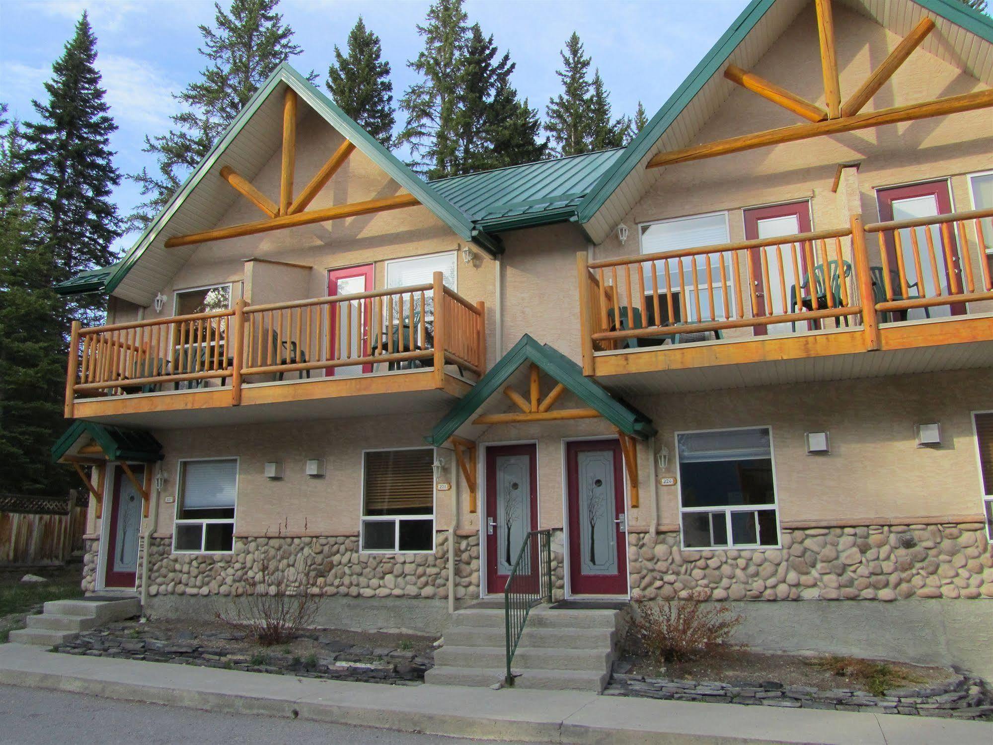 Inn Of The Rockies 坎莫尔 外观 照片